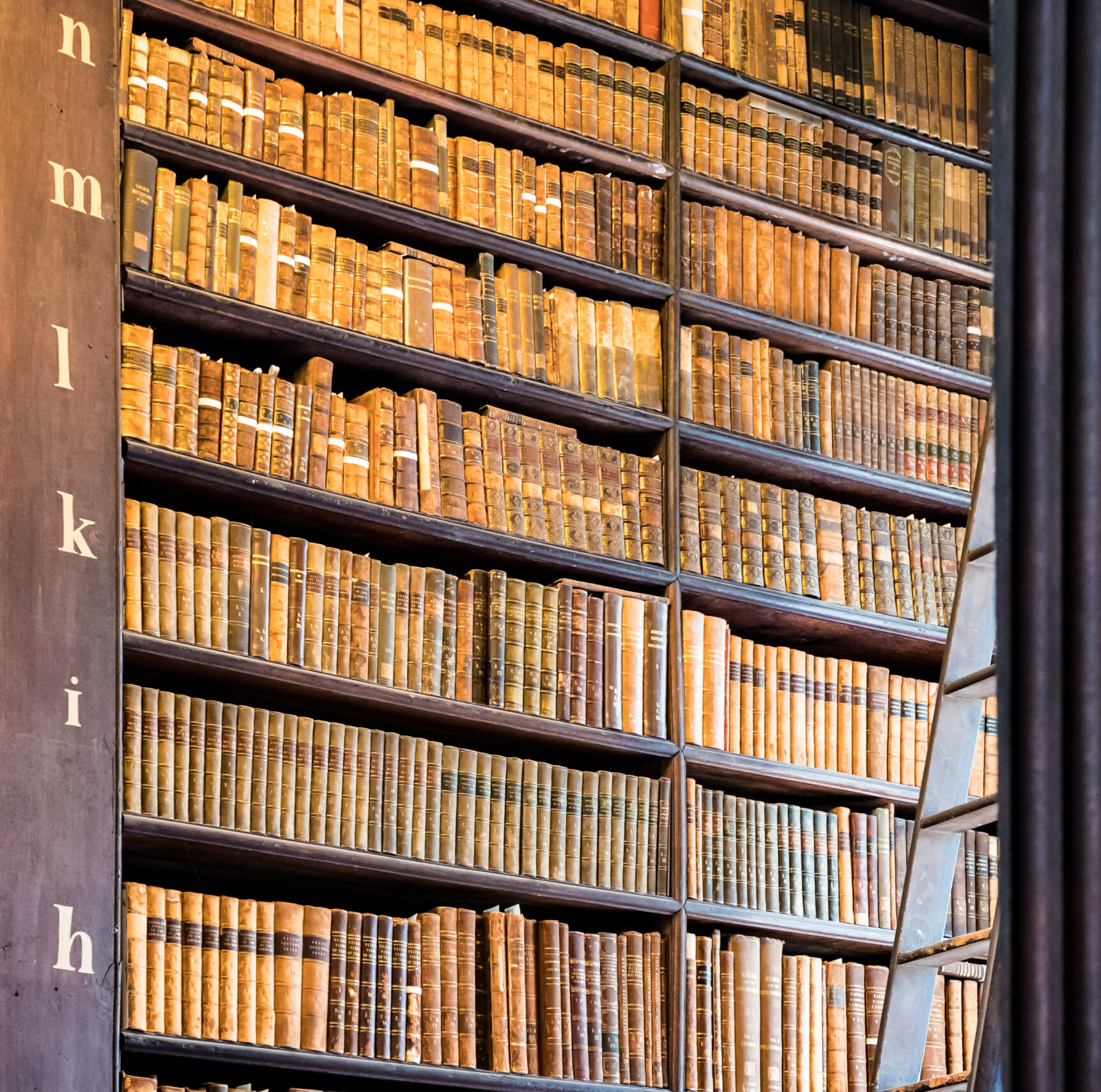 A reviewer expertise database for academic journals